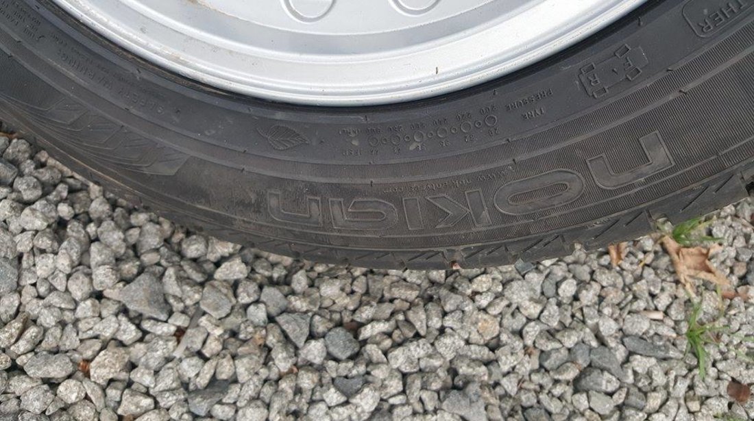 Vand jante BMW 16", cu anvelope iarna NOKIAN 225 / 55 / 16