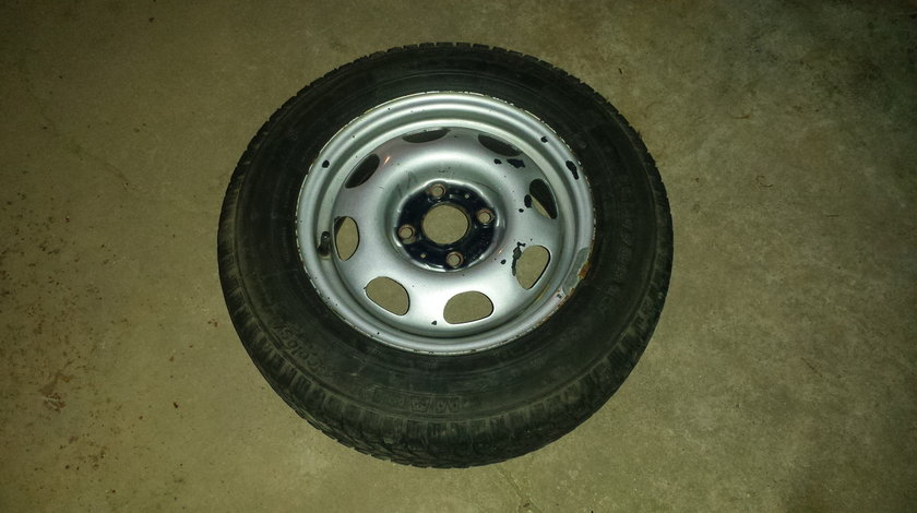 Vand jante tabla R13 Volskwagen golf 4x100 +cauciucuri iarna 165/70/R13 (se potrivesc si pe Solenza)