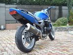 vand kawasaki zr750 sau schimb....