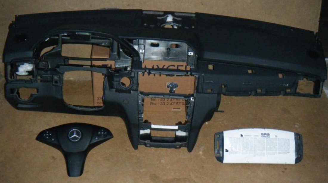 VAND kit de airbag pentru Mercedes-Benz GLK, 2010.