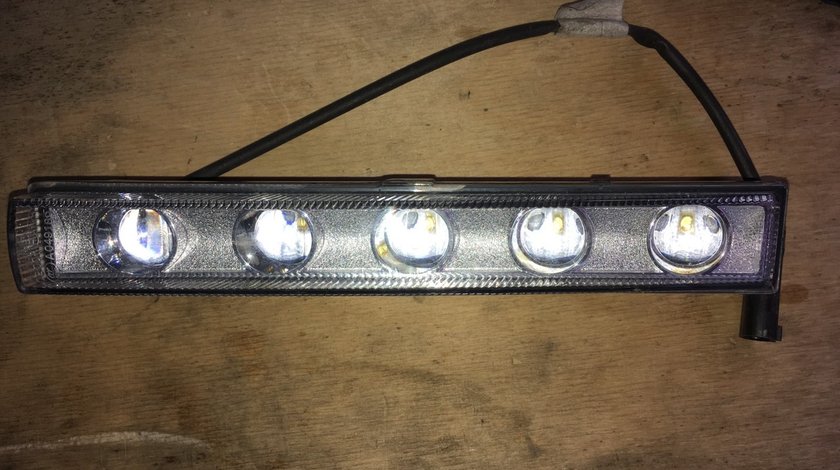 Vand LED lumina de zi Mercedes G Class W463