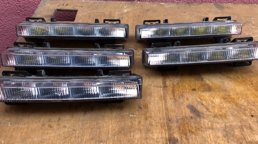 Vand lumina de zi/daylight stanga dreapta Mercedes ML W166 GLK