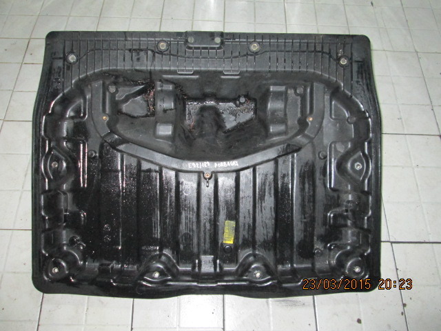 Vand mocheta portbagaj BMW E92