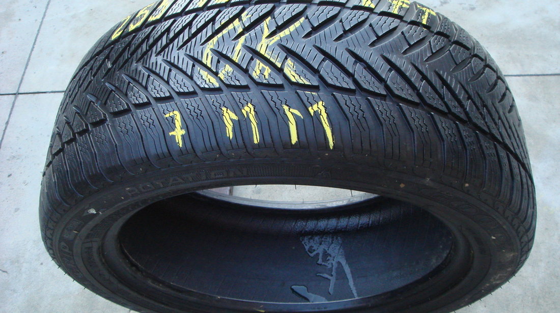 Vand o anvelopa de iarna 255 45 18 goodyear eagle ultragrip run flat