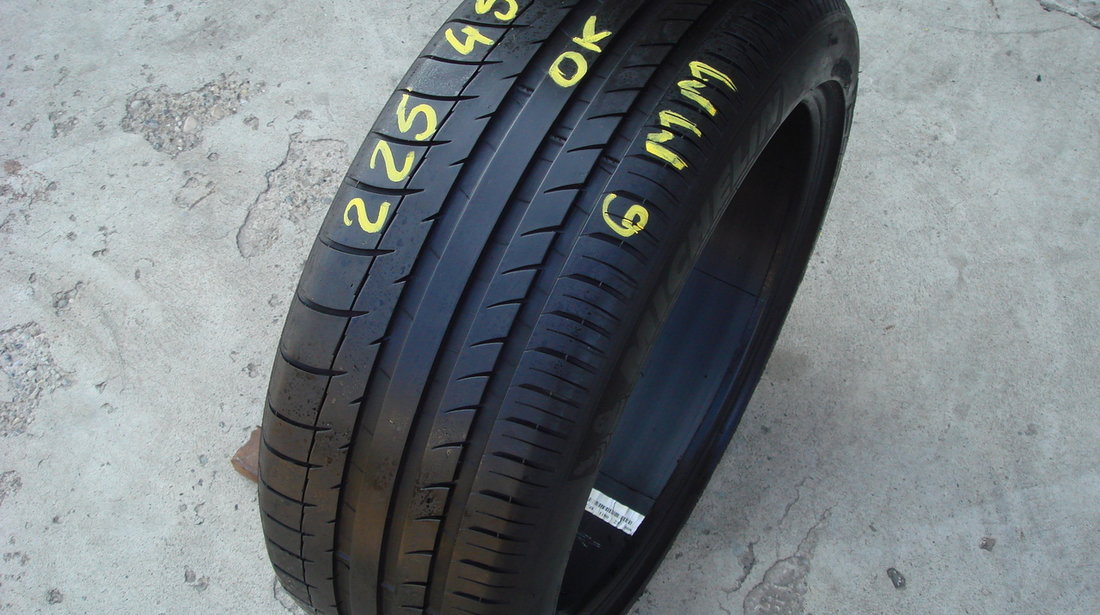 Vand o anvelopa de vara 225 45 18 michelin pilot sport 2