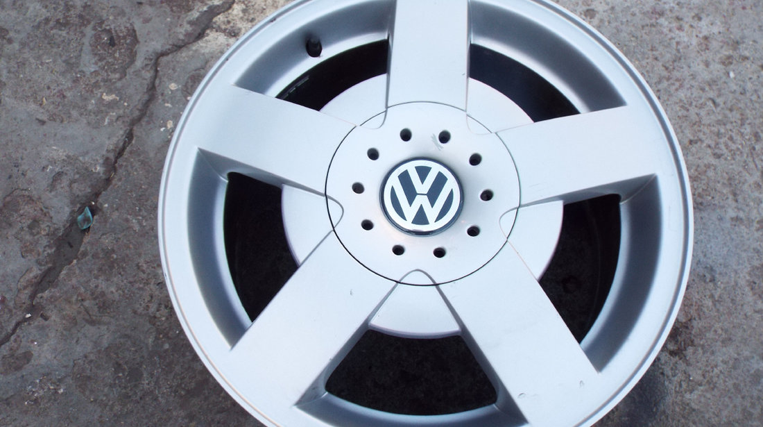 vand o singura janta de aliaj 16" originala VW  prindere  5x112 pret 200ron