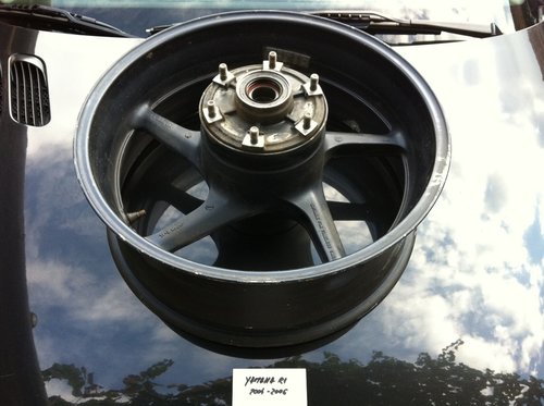 Vand piese Yamaha R1 2004-2006 RN12