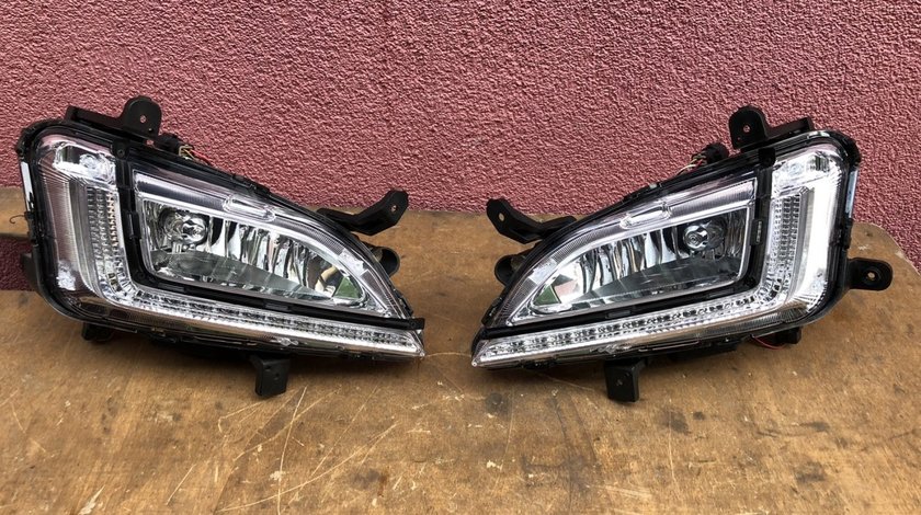 Vand proiector cu lumina zi led stanga dreapta Hyundai Tucson facelift 2018 2019