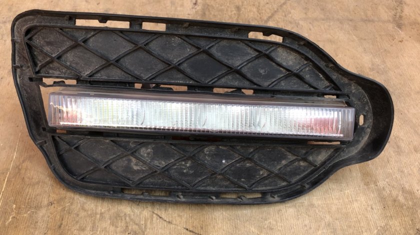 Vand proiector led dreapta Mercedes ML GLK