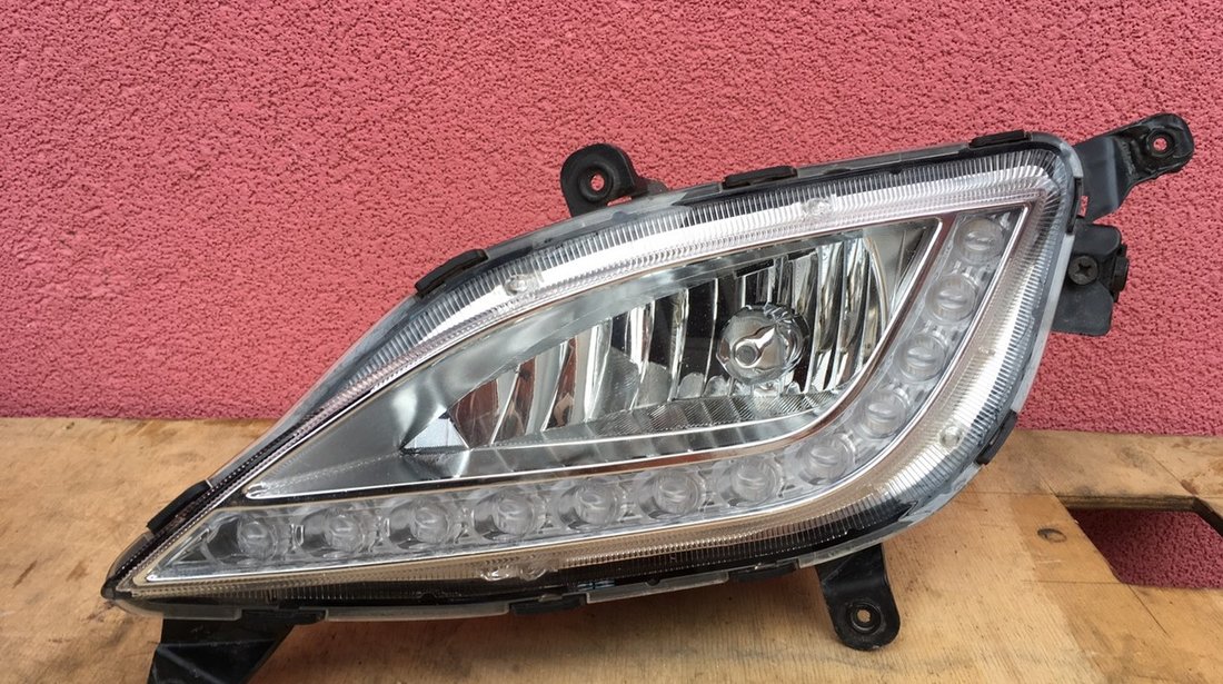 Vand proiector LED stanga dreapta Hyundai i30