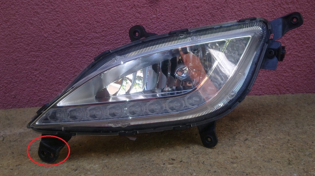 Vand proiector led stanga Hyundai i30