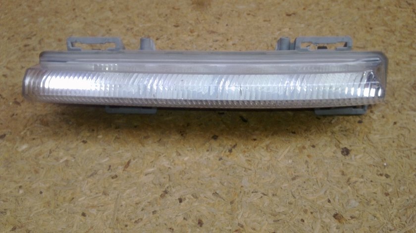 Vand proiector led stanga Mercedes W204 W212