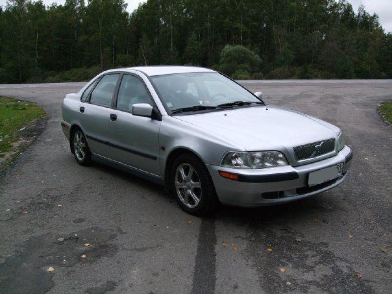 vand punte spate volvo s40 2.0 turbo benzina din 2000