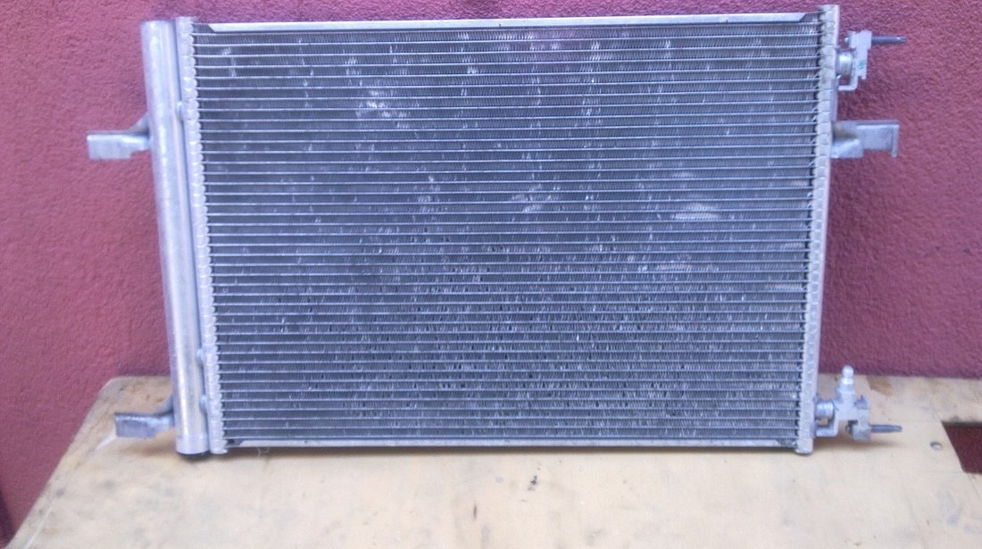 Vand radiator AC Opel Astra J 2010