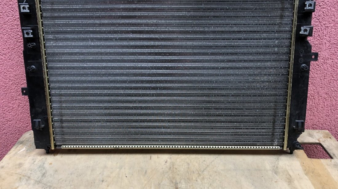 Vand radiator apa Audi A4 A6 VW Passat Nissens 60299