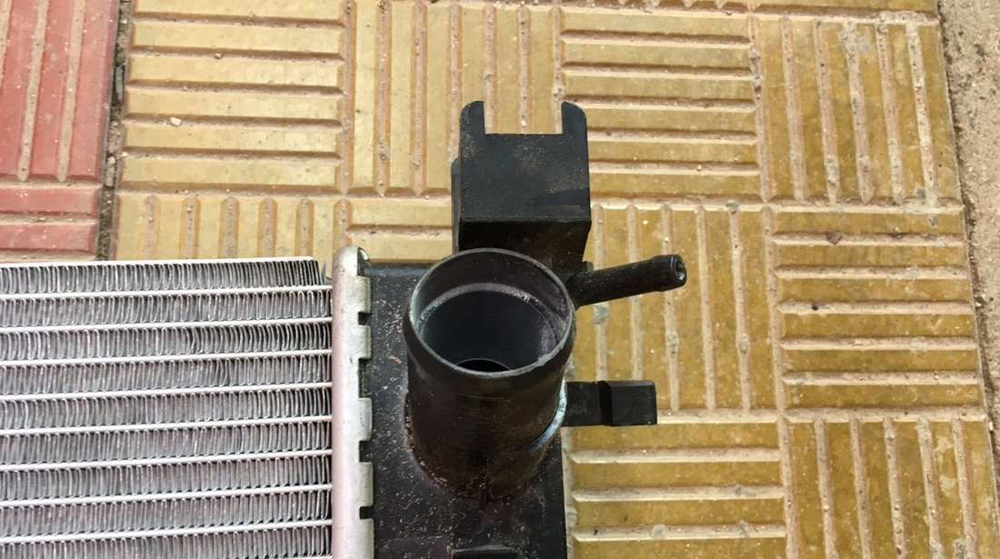 Vand radiator apa Dacia Renault