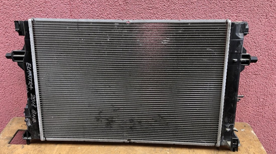 Vand radiator apa Hyundai Elantra benzina 2017