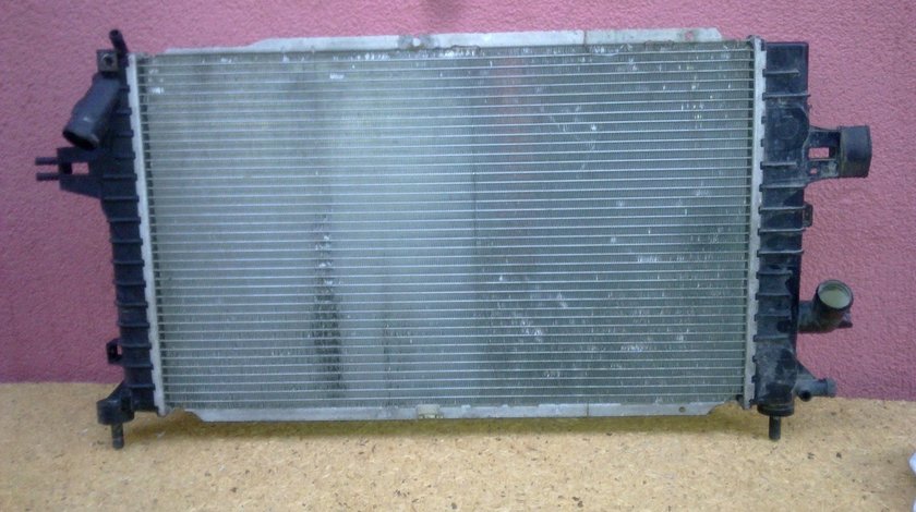 Vand radiator apa Opel Astra H 1.7 cdti