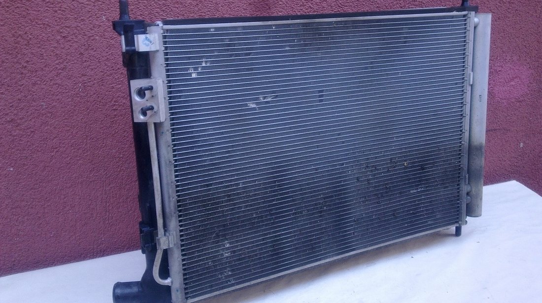Vand radiator apa si AC HYundai i20 2014