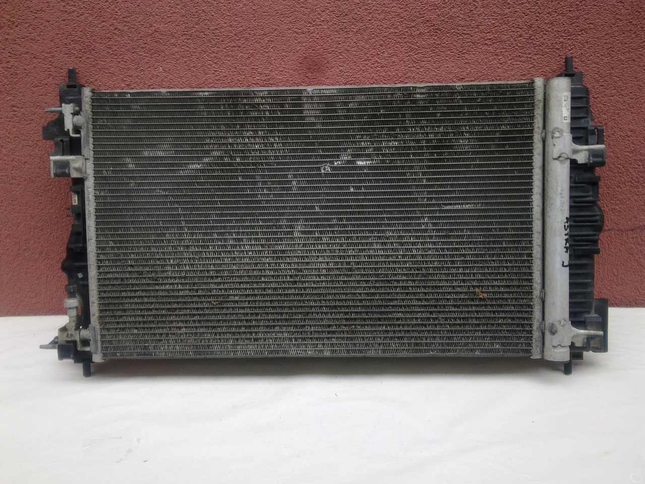 Vand radiator apa si AC Opel Astra J 1.7