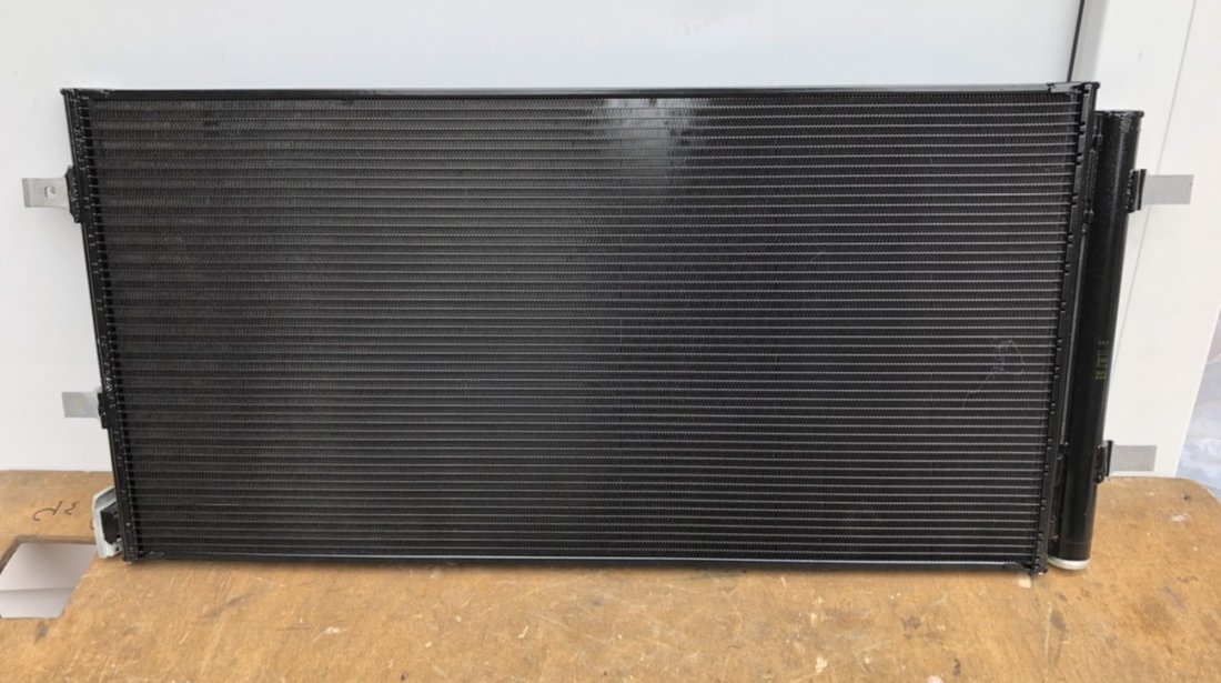 Vand radiator clima/AC nou original Audi A4 A5 A6 A7 Q5 4G0260403B