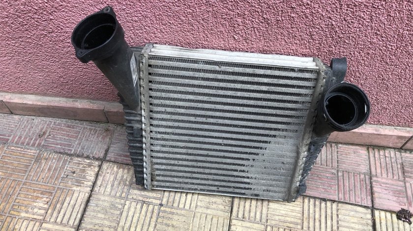 Vand radiator intercooler VW Touareg Porsche Cayenne