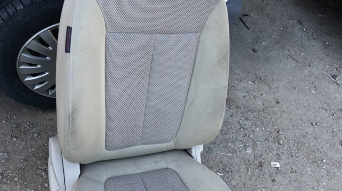 Vand scaun dreapta Hyundai Santa Fe 2008