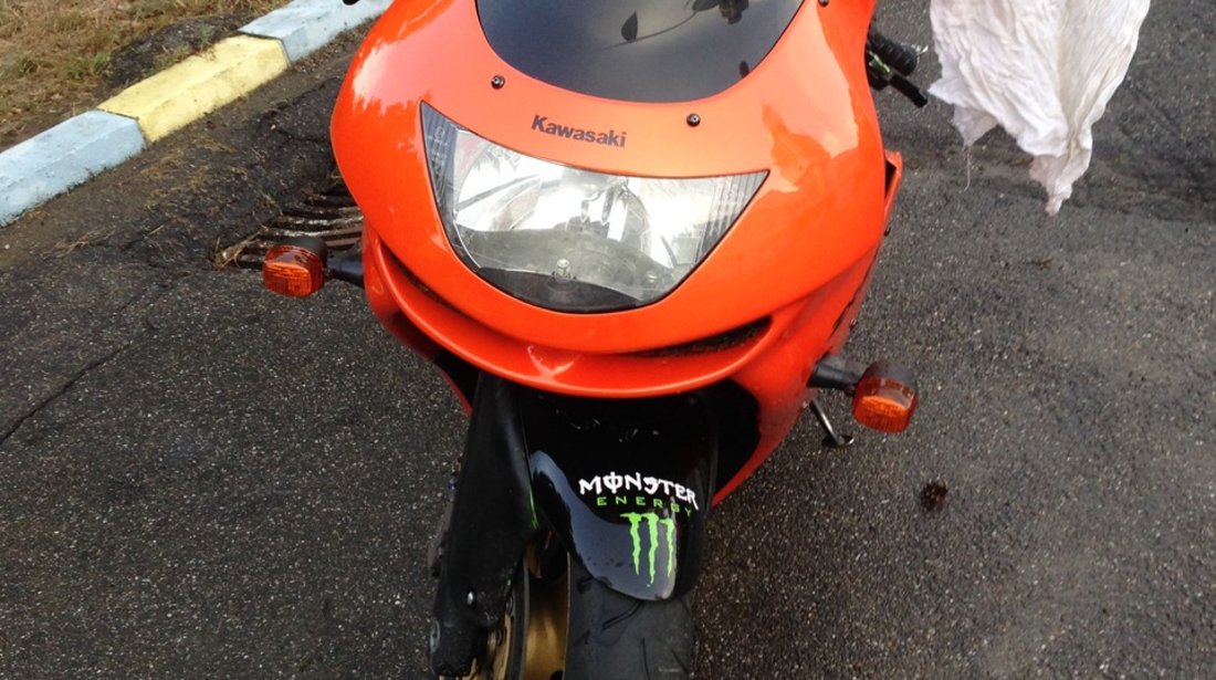 Vand/Schimb Kawasaki ZX6R