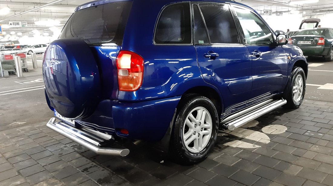 Vand/schimb Toyota RAV 4 II BLUE EDITION,150CP, 2.0 benzina, 4X4 din Showroom Otopeni 2001 VVTI 2001