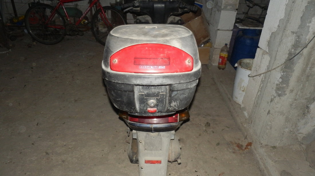 Vand scuter Yamaha 3KJ Sau schimb cu atv