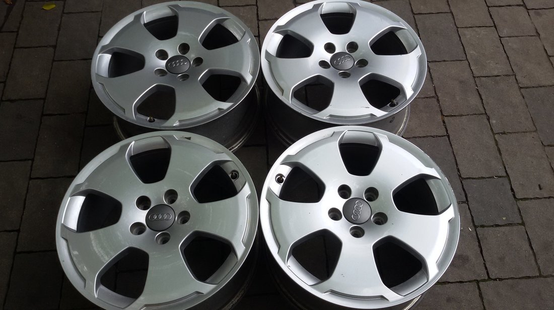 Vand set jante aliaj originale Audi A3 pe 17 5x112