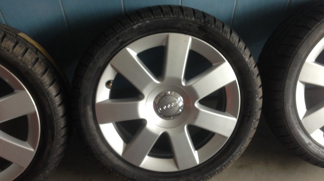 Vand set jante originale noi ptr Audi A2,A3 pe 17"echipate cu anvelope pirelli de iarna