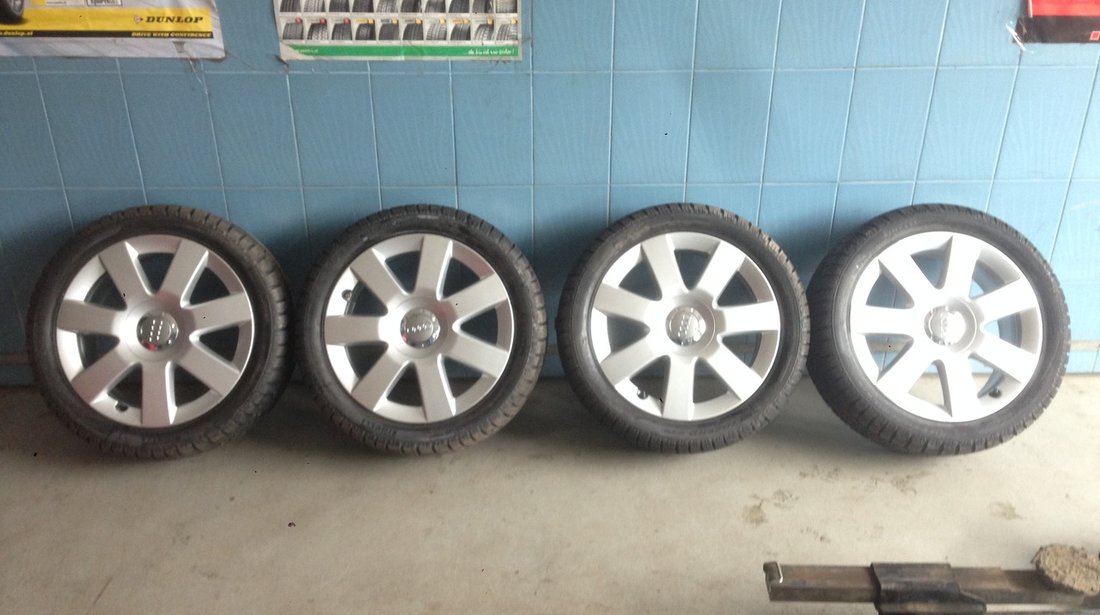 Vand set jante originale noi ptr Audi A2,A3 pe 17"echipate cu anvelope pirelli de iarna