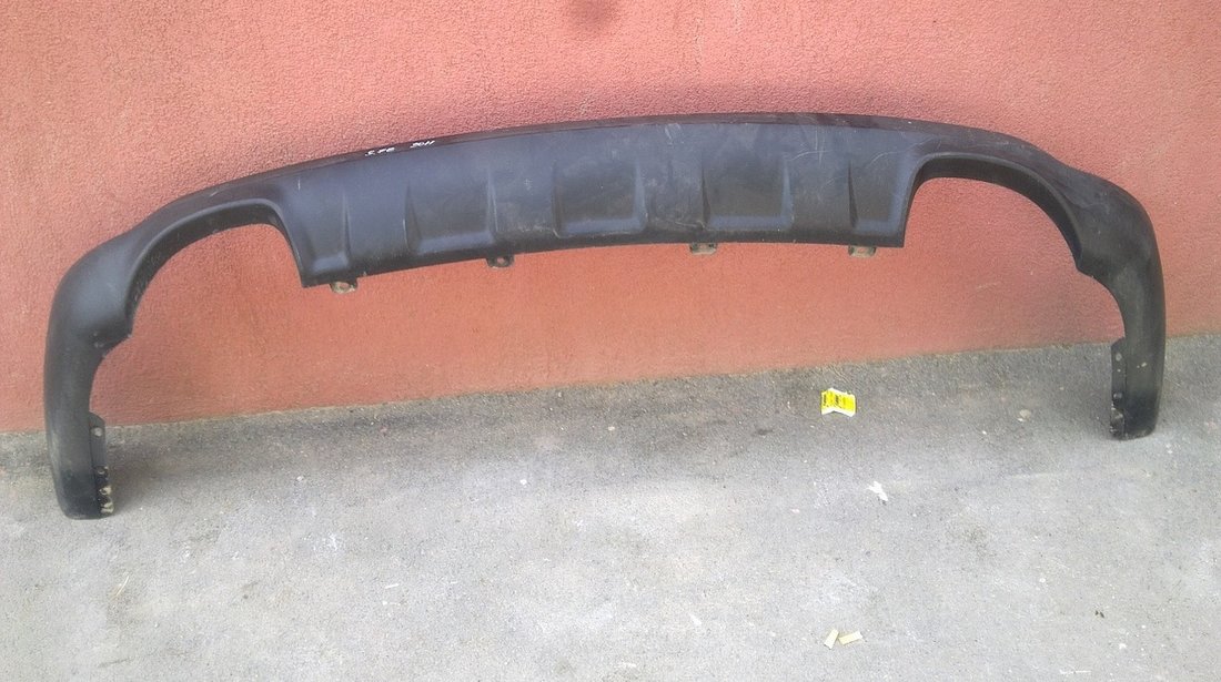 Vand spoiler inferior bara spate Hyundai Santa Fe 2011