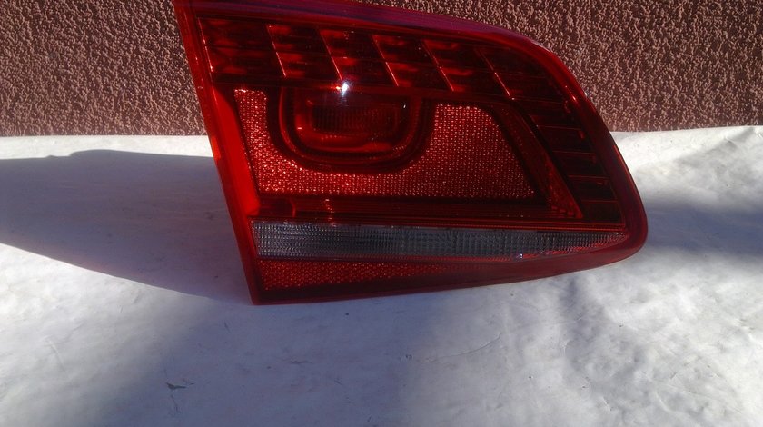 Vand stop led stanga VW Passat 2012