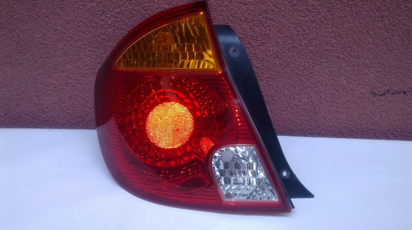 Vand stop stanga Hyundai Accent 2005 hatchback