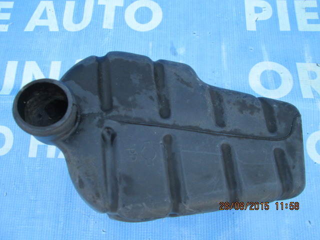 Vand vas expansiune Nissan 100NX