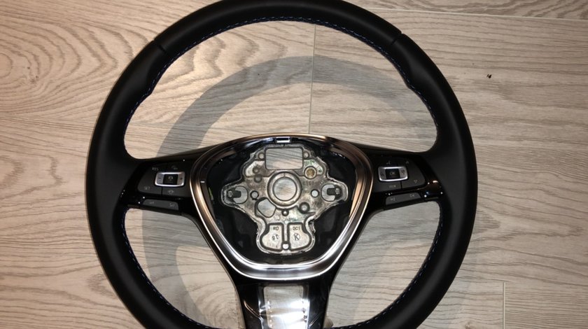 Vand volan tesit piele cu comenzi VW Golf 7 VW Passat B8 Tiguan Touareg