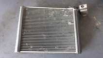 Vaporizator radiator expansiune bord toyota yaris ...