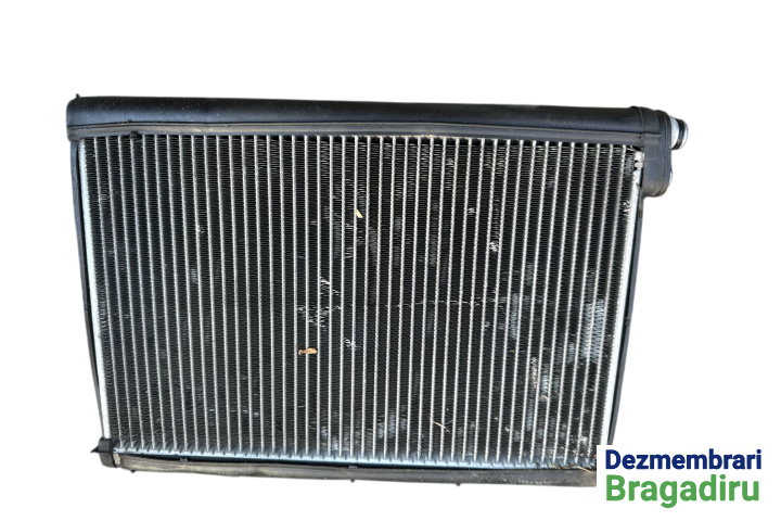 Vaporizator (radiator racire habitaclu) Audi A6 4F/C6 [facelift] [2008 - 2011] Avant wagon 5-usi 2.0 TDI multitronic (170 hp) S-Line, Cod motor CAHA, Cod cutie LDV, Cod culoare LZ7S