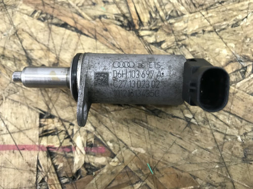 Variator ax cu came VW Passat B6 2.0TSI combi 2008 (06H103697A)