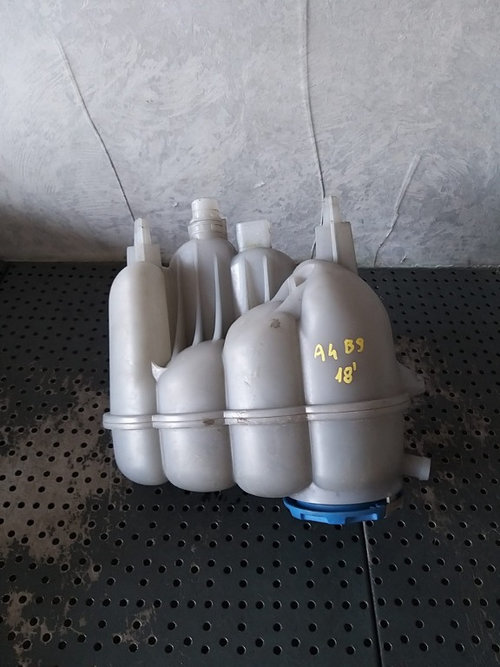Vas expansiune 2.0 tdi audi a4 b9 8w 8w0121405f