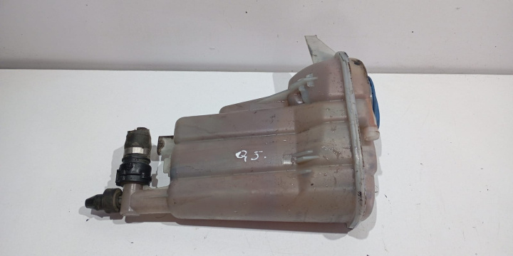 Vas expansiune 8K0121403G 2.0TDI Audi A4 B8/8K [2007 - 2011]