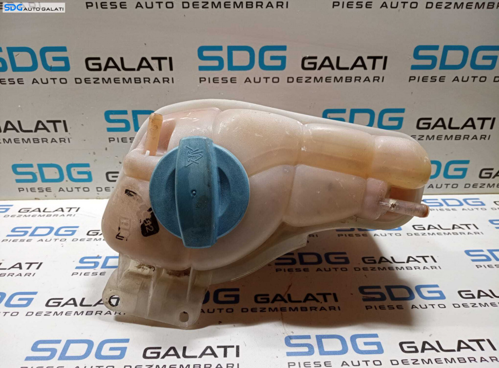 Vas Expansiune Antigel Apa Motor Audi A8 D3 2004 - 2010 Cod 4E0121403G [M5022]