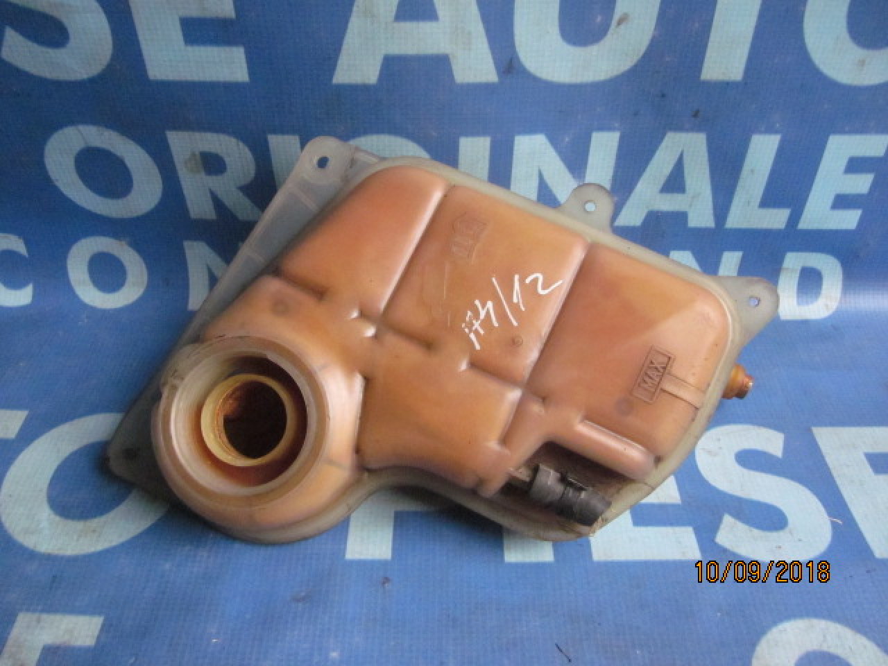 Vas expansiune Audi A4 1.8T;  8D0121403D