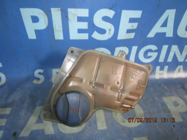 Vas expansiune Audi A4; 8D0121403D