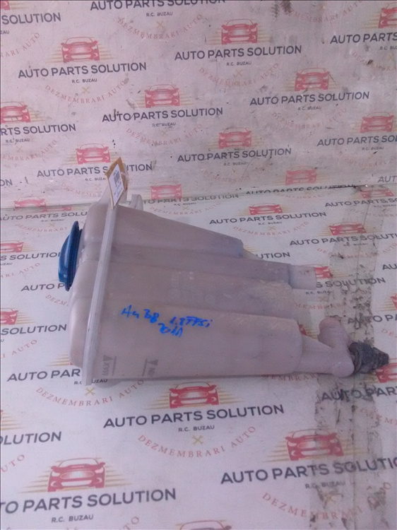 Vas expansiune AUDI A4 B8 1.8 TFSI an fabr. 2011
