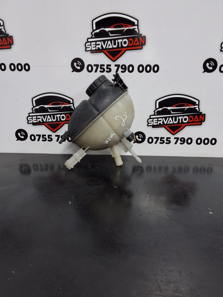Vas expansiune Mercedes-Benz C-Class (2007->) [W204] 2.2 Motorina 2012, A2045000549