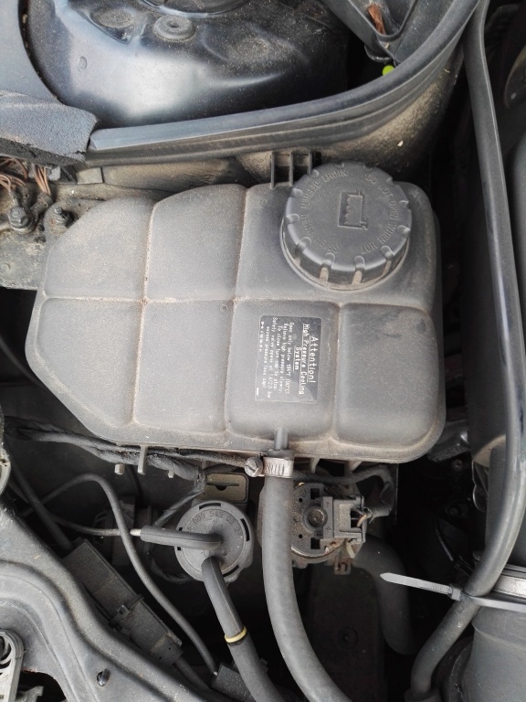 Vas Expansiune Mercedes C220 CDI w203