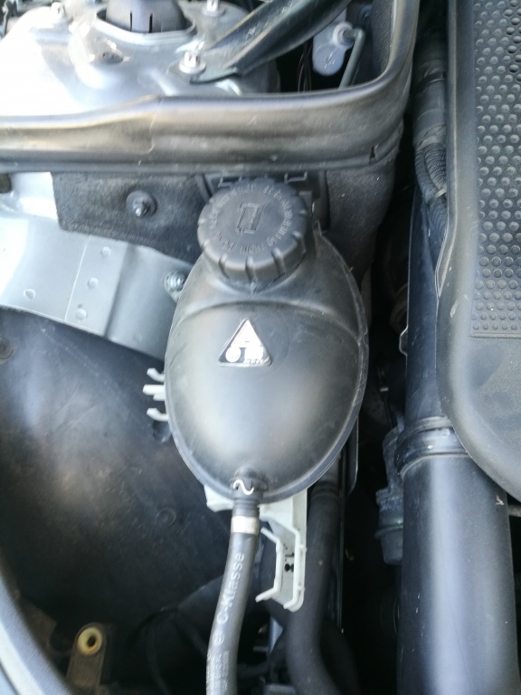Vas expansiune mercedes c220 cdi w204